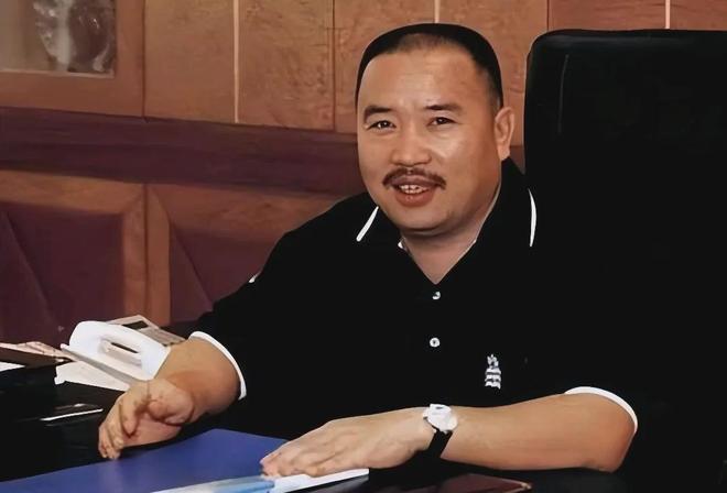 当地老百姓用七个字精准评价他麻将胡了2011年在厦门受审(图5)